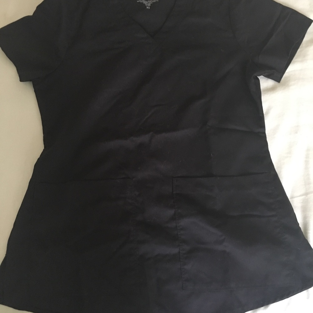 3 Scrub Tops - Picture 2 of 3